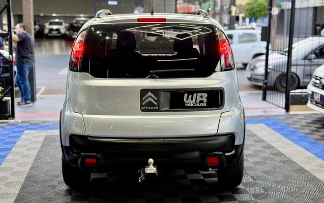 imagem-https://www.socarrao.com.br/sc-vehicle-images-prod/2554908/1788874089004-7382724_3_B_8167e52866.jpeg