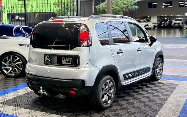 imagem-https://www.socarrao.com.br/sc-vehicle-images-prod/2554908/1788874089009-7382724_5_B_0ceec02a3c.jpeg