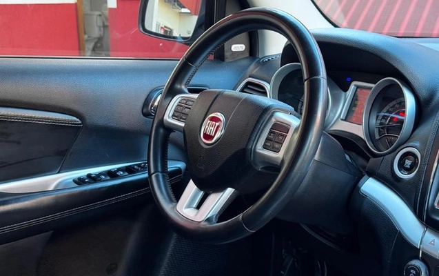 imagem-https://www.socarrao.com.br/sc-vehicle-images-prod/2555047/1789069008864-8224374_8_B_19c4bc9325.jpeg