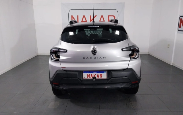 imagem-https://www.socarrao.com.br/sc-vehicle-images-prod/2555328/1788523738937-4I1F0KB24dzx3iIHISbvVvHjCd5TF9cQ.jpg