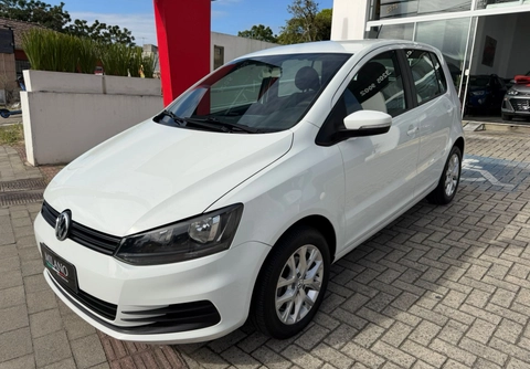 Volkswagen Fox 2018 Branco — foto 1 de 3