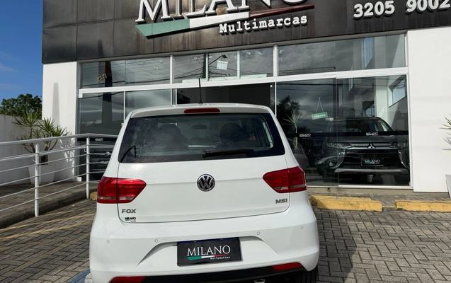 imagem-https://www.socarrao.com.br/sc-vehicle-images-prod/2555448/1783692331731-003_33c7754d22cc4f31c18fc2d70d900e86.jpeg