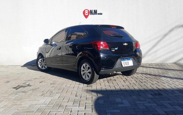 imagem-https://www.socarrao.com.br/sc-vehicle-images-prod/2555657/1786553520434-8266238_4_B_430d8d0149.jpeg