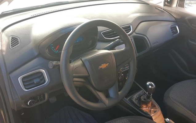 imagem-https://www.socarrao.com.br/sc-vehicle-images-prod/2555657/1786553520435-8266238_6_B_f19d50b7af.jpeg
