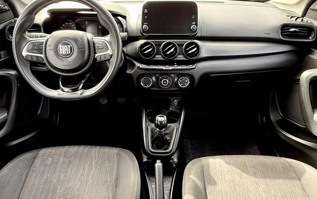 imagem-https://www.socarrao.com.br/sc-vehicle-images-prod/2555713/1784379792976-8242871_12_B_d884801d84.jpeg