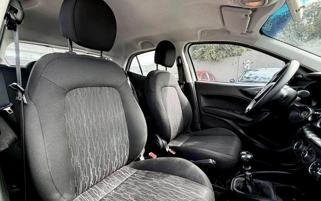 imagem-https://www.socarrao.com.br/sc-vehicle-images-prod/2555713/1784379792988-8242871_1_B_7496584af1.jpeg
