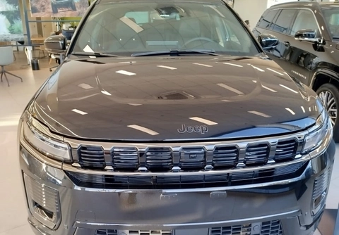 Jeep Commander 2027 Preto — foto 1 de 3