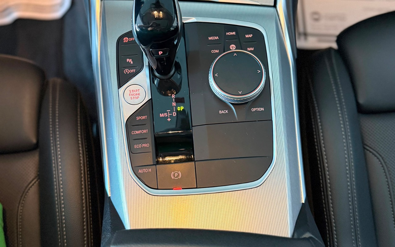 imagem-https://www.socarrao.com.br/sc-vehicle-images-prod/2555832/1783693680599-ZWI4MGNhYjgtMjNjMC00ZDdjLTg3M2EtZTUyZDk3YmIxOWNjLmpwZWc.jpeg
