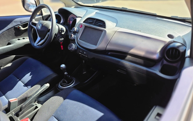 imagem-https://www.socarrao.com.br/sc-vehicle-images-prod/2556410/1783695731573-MjAyNjA3MDdfMTEyOTM1LmpwZw.jpg