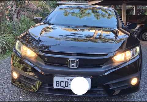 Honda Civic 2018 Preto — foto 1 de 3
