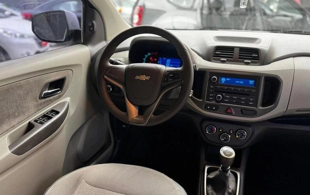 imagem-https://www.socarrao.com.br/sc-vehicle-images-prod/2556490/1786128693333-8267223_7_B_4ed5fe5329.jpeg