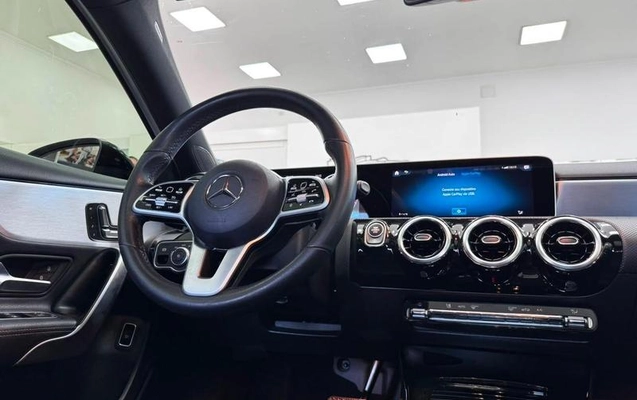 imagem-https://www.socarrao.com.br/sc-vehicle-images-prod/2556565/1783696222293-8267196_7_B_100101a420.jpeg