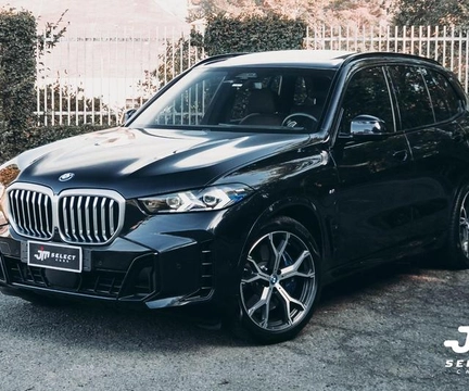 BMW X5 2024 Preto — foto 1 de 3