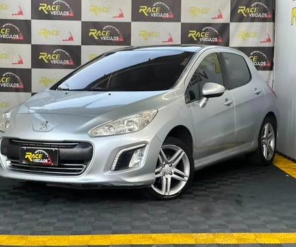 Peugeot 308 2013 Prata — foto 1 de 3