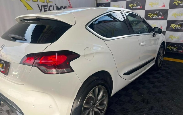 imagem-https://www.socarrao.com.br/sc-vehicle-images-prod/2557206/1789170250190-8235256_7_B_f33b146549.jpeg