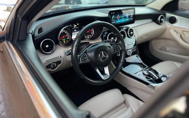 imagem-https://www.socarrao.com.br/sc-vehicle-images-prod/2557389/1787843271254-8264587_14_B_3e3b7372a2.jpeg