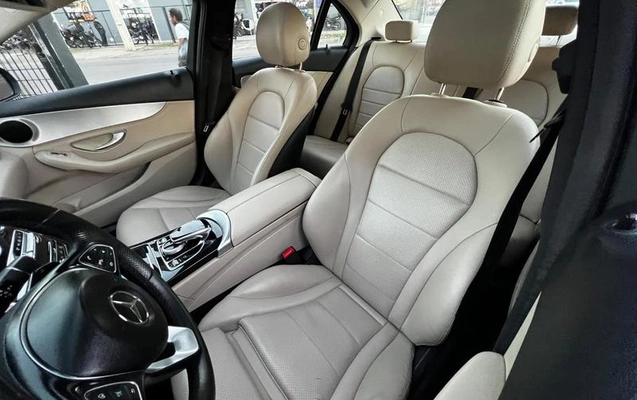 imagem-https://www.socarrao.com.br/sc-vehicle-images-prod/2557389/1787843271256-8264587_15_B_88d4a12bd6.jpeg
