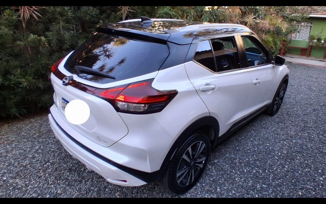 imagem-https://www.socarrao.com.br/sc-vehicle-images-prod/2557773/1783701149286-V2hhdHNBcHAgSW1hZ2UgMjAyNi0wNy0xMCBhdCAxMS40Mi41MSAoMSkuanBlZw.jpeg