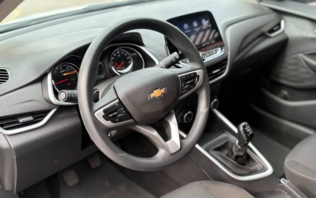 imagem-https://www.socarrao.com.br/sc-vehicle-images-prod/2557979/1783701764540-V2hhdHNBcHAgSW1hZ2UgMjAyNi0wNy0wOSBhdCAxMS4wMi40OCAoMSkuanBlZw.jpeg