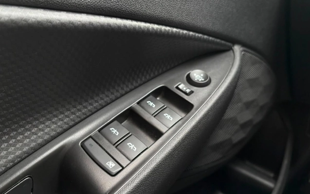 imagem-https://www.socarrao.com.br/sc-vehicle-images-prod/2557979/1783701764772-V2hhdHNBcHAgSW1hZ2UgMjAyNi0wNy0wOSBhdCAxMS4wMi41MiAoMikuanBlZw.jpeg
