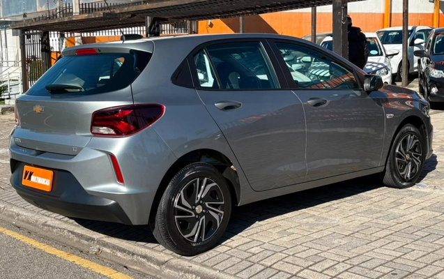 imagem-https://www.socarrao.com.br/sc-vehicle-images-prod/2557979/1783701765516-V2hhdHNBcHAgSW1hZ2UgMjAyNi0wNy0wOSBhdCAxMS4wMi41NSAoMSkuanBlZw.jpeg