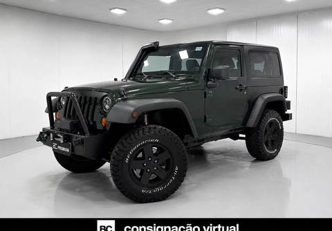 Jeep Wrangler Sport 3.8 V6 199cv 2011 Verde — foto 1 de 3