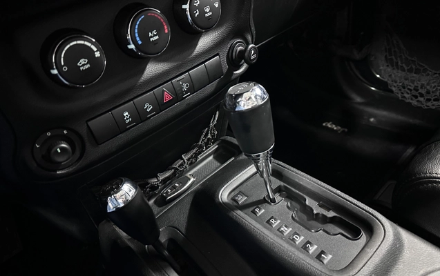 imagem-https://www.socarrao.com.br/sc-vehicle-images-prod/2557991/1786561803682-11f5826a-6f13-4c6b-b382-9ae7ad3a6152.jpg