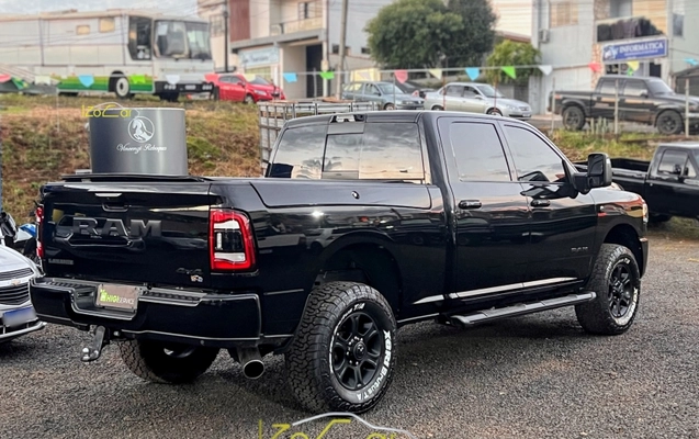 imagem-https://www.socarrao.com.br/sc-vehicle-images-prod/2557995/1783701870457-VCednO2V1jkENVBO2qUAKoF37TanTB94.jpg