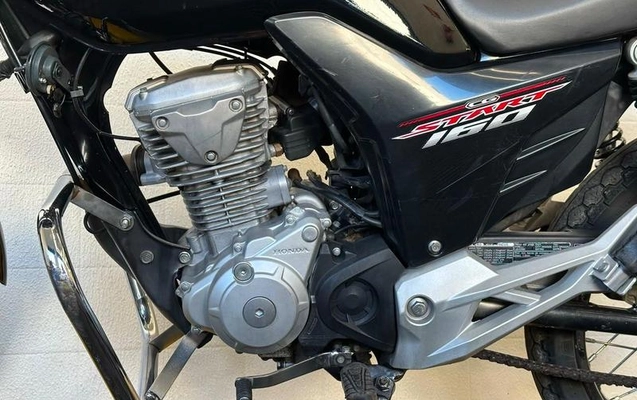 imagem-https://www.socarrao.com.br/sc-vehicle-images-prod/2558318/1791587270756-8188386_17_B_5d956de477.jpeg