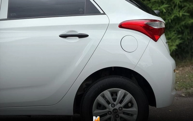 imagem-https://www.socarrao.com.br/sc-vehicle-images-prod/2558834/1789673723602-7430930_3_B_457956cc82.jpeg