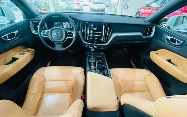 imagem-https://www.socarrao.com.br/sc-vehicle-images-prod/2559200/1786721516462-8189235_6_B_715fcba648.jpeg