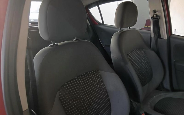 imagem-https://www.socarrao.com.br/sc-vehicle-images-prod/2559337/1788627977820-8268457_6_B_034d5a6edc.jpeg