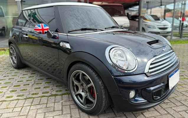 imagem-https://www.socarrao.com.br/sc-vehicle-images-prod/2559370/1789592920010-8268509_2_B_d2320be3f6.jpeg