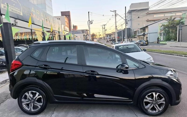 imagem-https://www.socarrao.com.br/sc-vehicle-images-prod/2559392/1784638742813-8268513_2_B_ba4297990a.jpeg