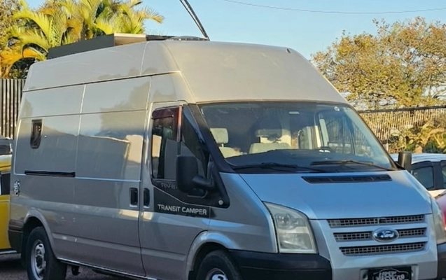 imagem-https://www.socarrao.com.br/sc-vehicle-images-prod/2559460/1783707236536-MDQ2NmVmNDgtODk3Mi00OTVjLThjM2UtNjk0OWM5YTYwMTg4LmpwZw.jpg