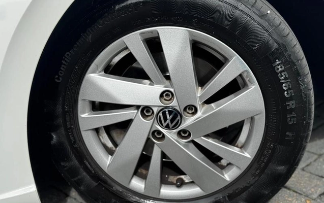 imagem-https://www.socarrao.com.br/sc-vehicle-images-prod/2559512/1788987856412-8265598_7_B_9863c6a487.jpeg