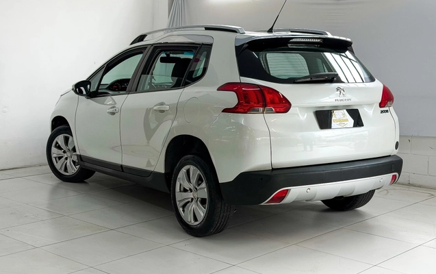 imagem-https://www.socarrao.com.br/sc-vehicle-images-prod/2559611/1783707715221-9e73d34ad7404bbbbe3b88a9280be142_1783707662277.jpg