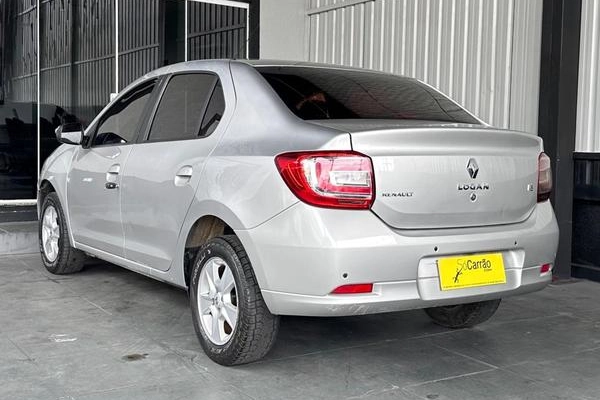 imagem-https://www.socarrao.com.br/sc-vehicle-images-prod/2559763/1788190536525-8268618_8_B_7dd59b59a3.jpeg