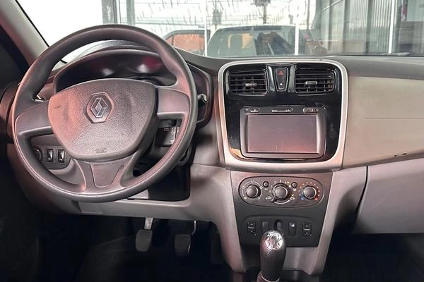 imagem-https://www.socarrao.com.br/sc-vehicle-images-prod/2559763/1788190536527-8268618_13_B_0bed493e9a.jpeg