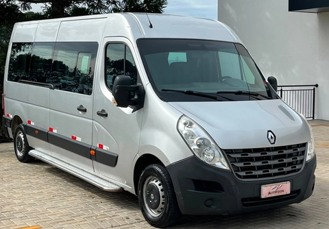 Renault Master 2015 Prata — foto 1 de 3
