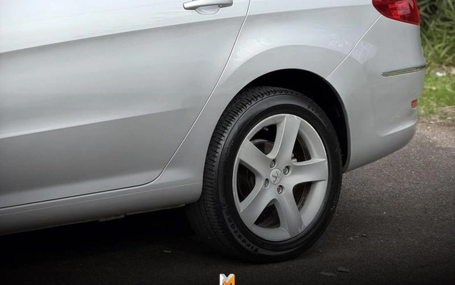 imagem-https://www.socarrao.com.br/sc-vehicle-images-prod/2560274/1788981150167-8140890_6_B_cb4ef29475.jpeg