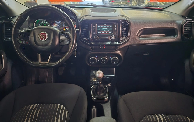 imagem-https://www.socarrao.com.br/sc-vehicle-images-prod/2560295/1784144040902-MLxVTTdRR176bQTUKMDrMd5gxLMiiL8C.jpg