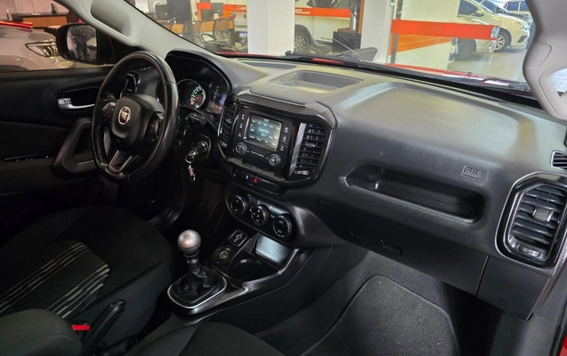 imagem-https://www.socarrao.com.br/sc-vehicle-images-prod/2560295/1784144040905-Iue7bzCtoIkDvUHLT6vj2xKZFZ8cW94B.jpg