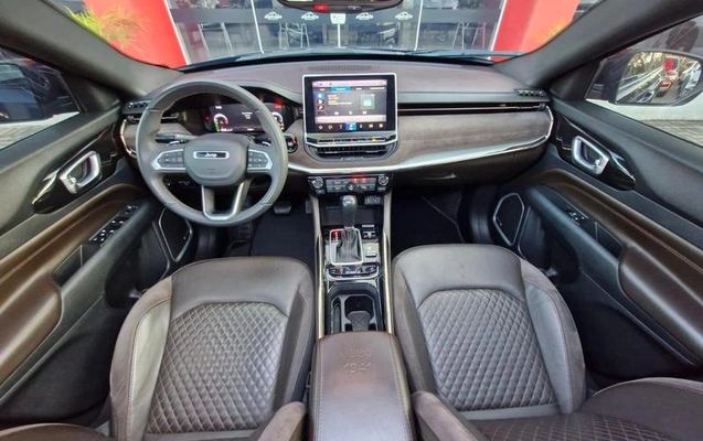 imagem-https://www.socarrao.com.br/sc-vehicle-images-prod/2560387/1788183501875-8223738_5_B_508ccd6700.jpeg