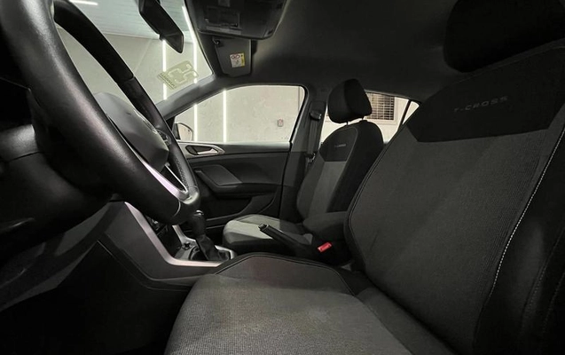 imagem-https://www.socarrao.com.br/sc-vehicle-images-prod/2560400/1788551952023-8269184_6_B_58c4733437.jpeg
