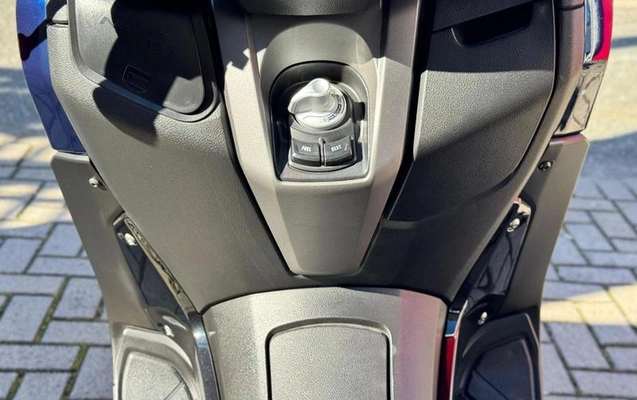 imagem-https://www.socarrao.com.br/sc-vehicle-images-prod/2560431/1792517550552-8263392_0_B_01880dabfb.jpeg