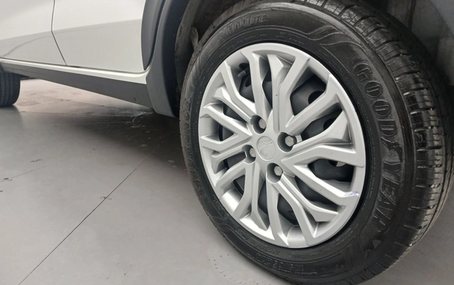 imagem-https://www.socarrao.com.br/sc-vehicle-images-prod/2560447/1783712873354-1_044748.jpg