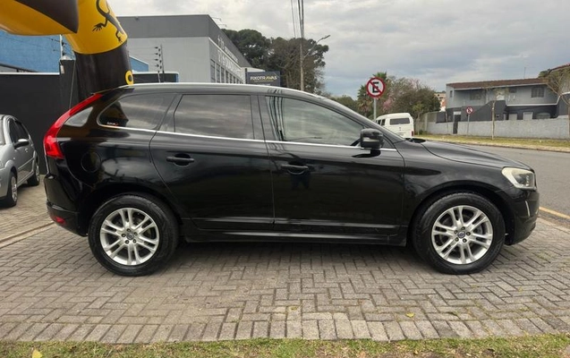 imagem-https://www.socarrao.com.br/sc-vehicle-images-prod/2560472/1788475820937-8254018_5_B_3b52516e05.jpeg