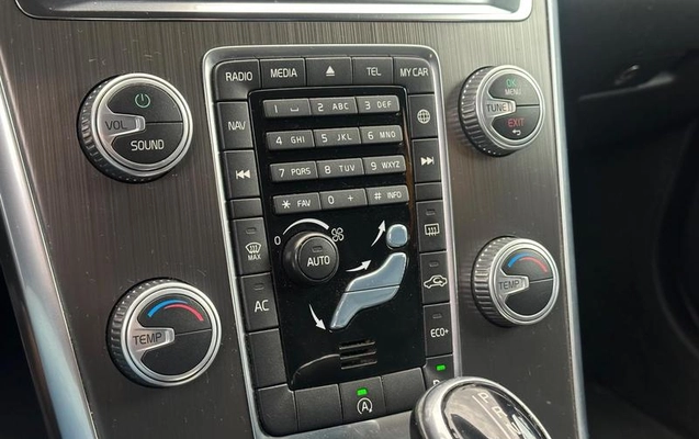 imagem-https://www.socarrao.com.br/sc-vehicle-images-prod/2560472/1788475820950-8254018_14_B_9cd2a645f7.jpeg