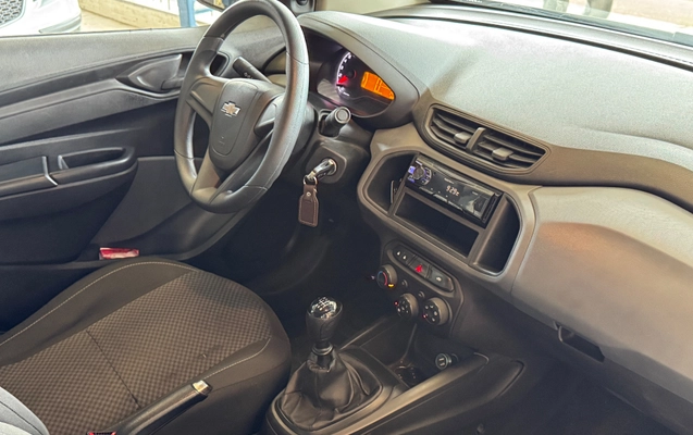 imagem-https://www.socarrao.com.br/sc-vehicle-images-prod/2560518/1789131395305-8889dfedbd1c460793b6da41ea116a2f_1783712819404.jpg